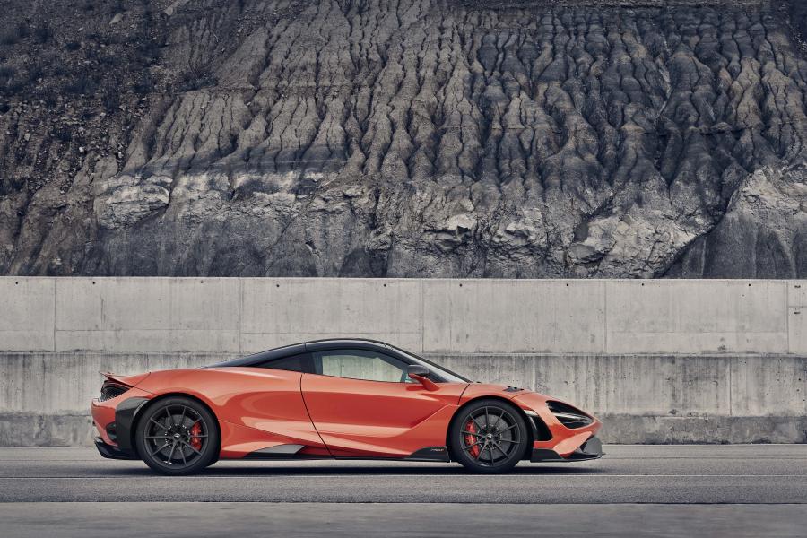  McLaren 765LT 2020 года  (UK) (фото 21 из 35)